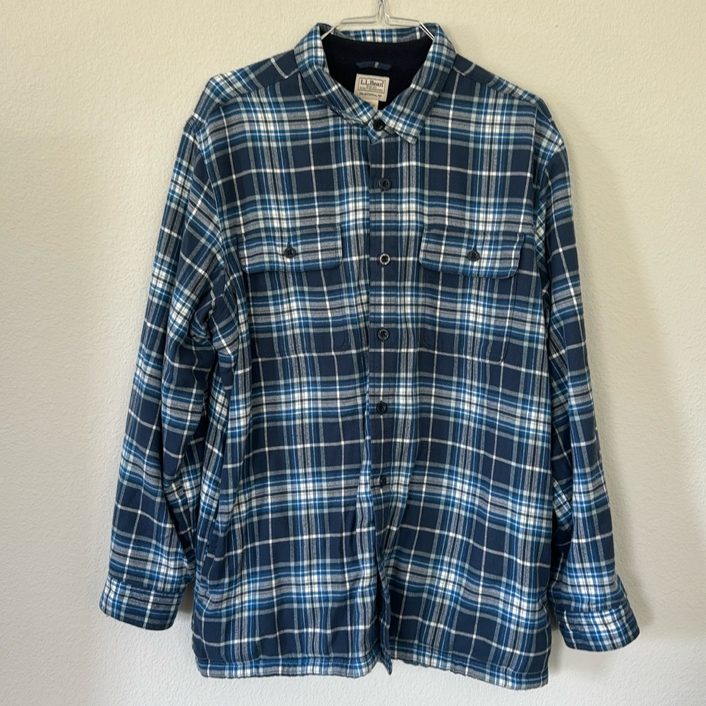 L.L Bean blue button down size XL